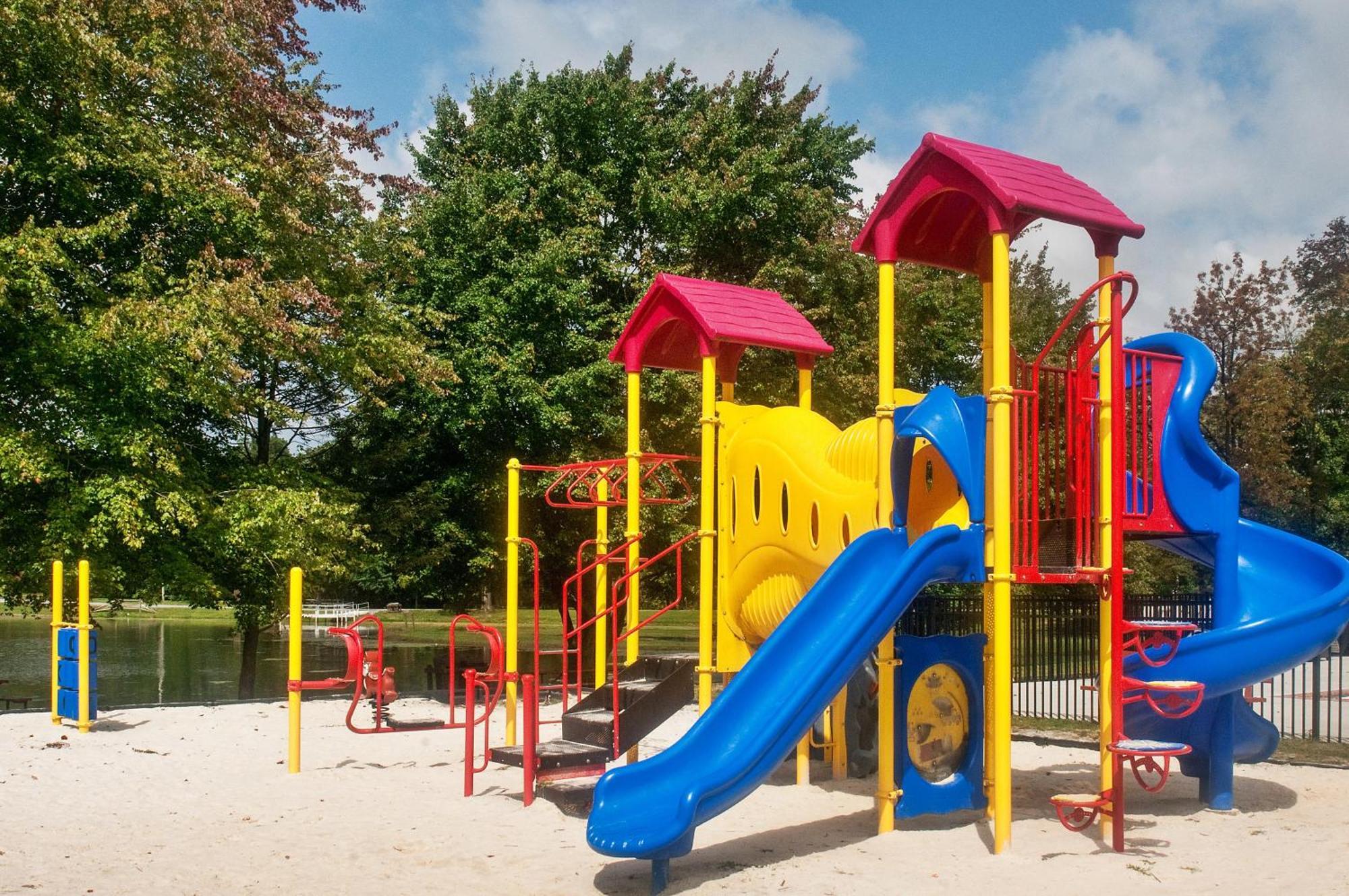 Hershey Park Model 6 *
